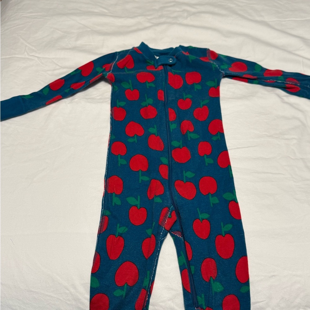 Hanna Andersson Blue and Red Apple Print Footie